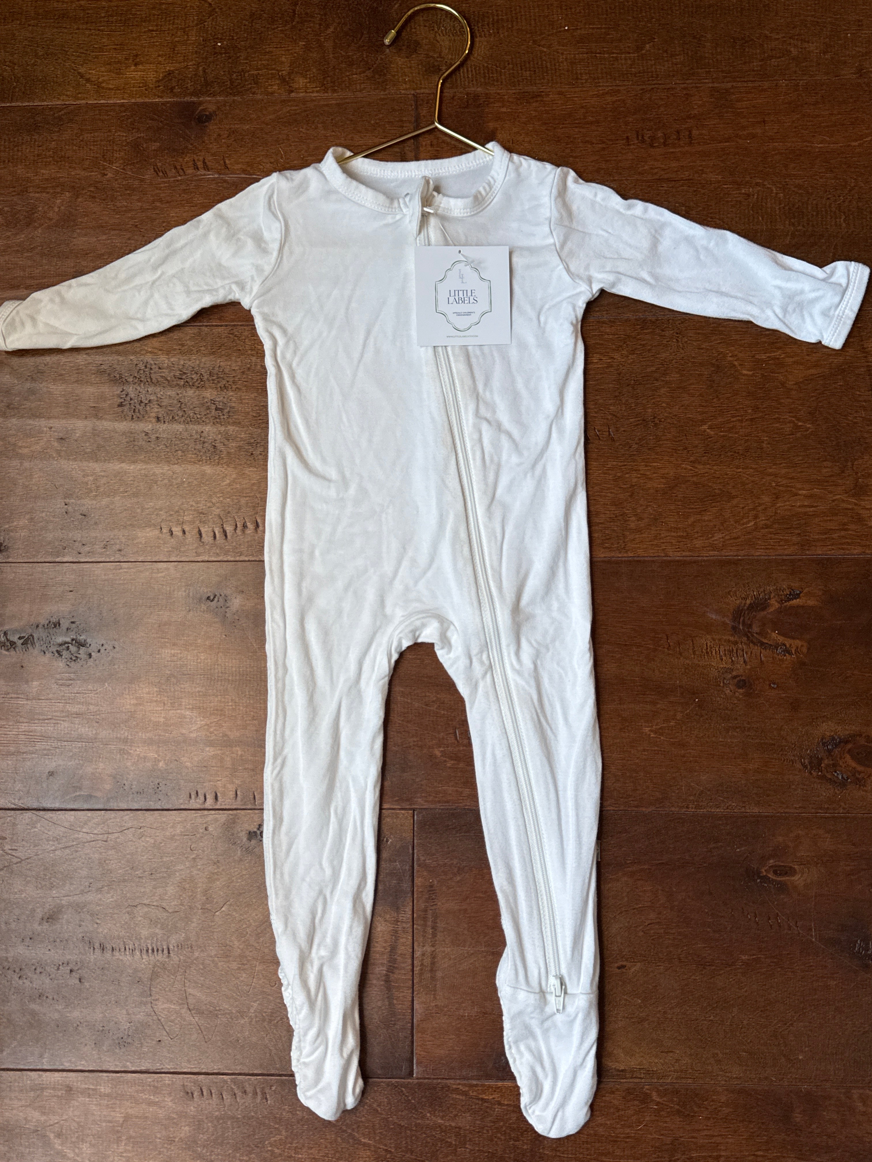 Kyte Baby White Footie 6-12m