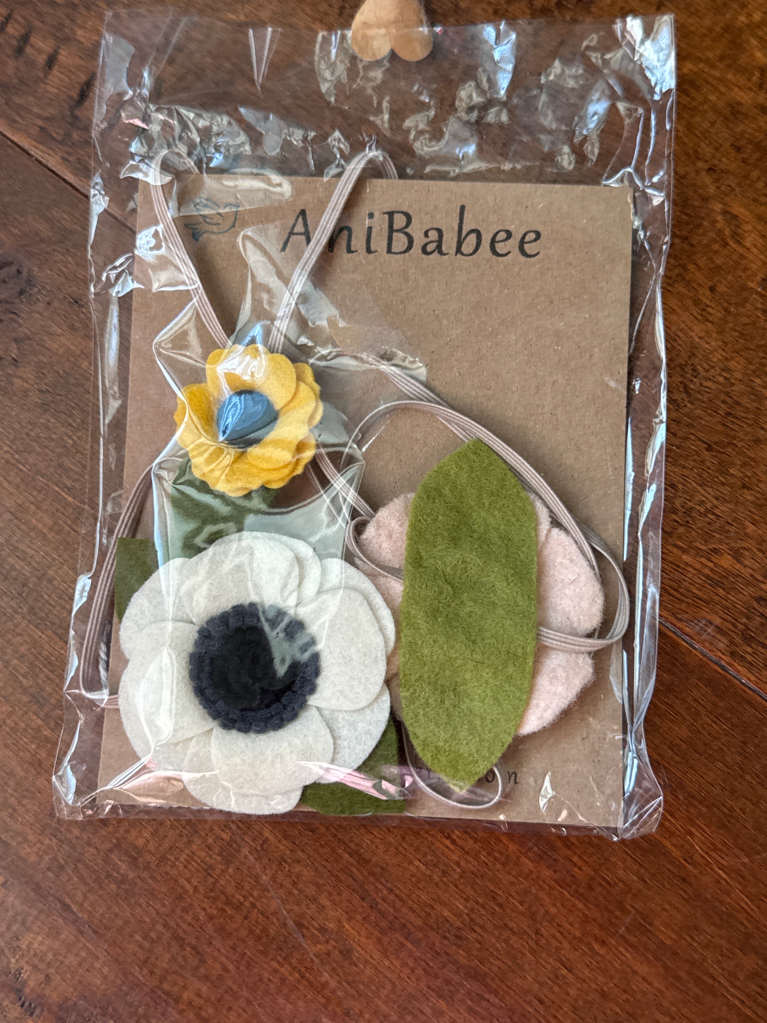 AniBabee Bow Set