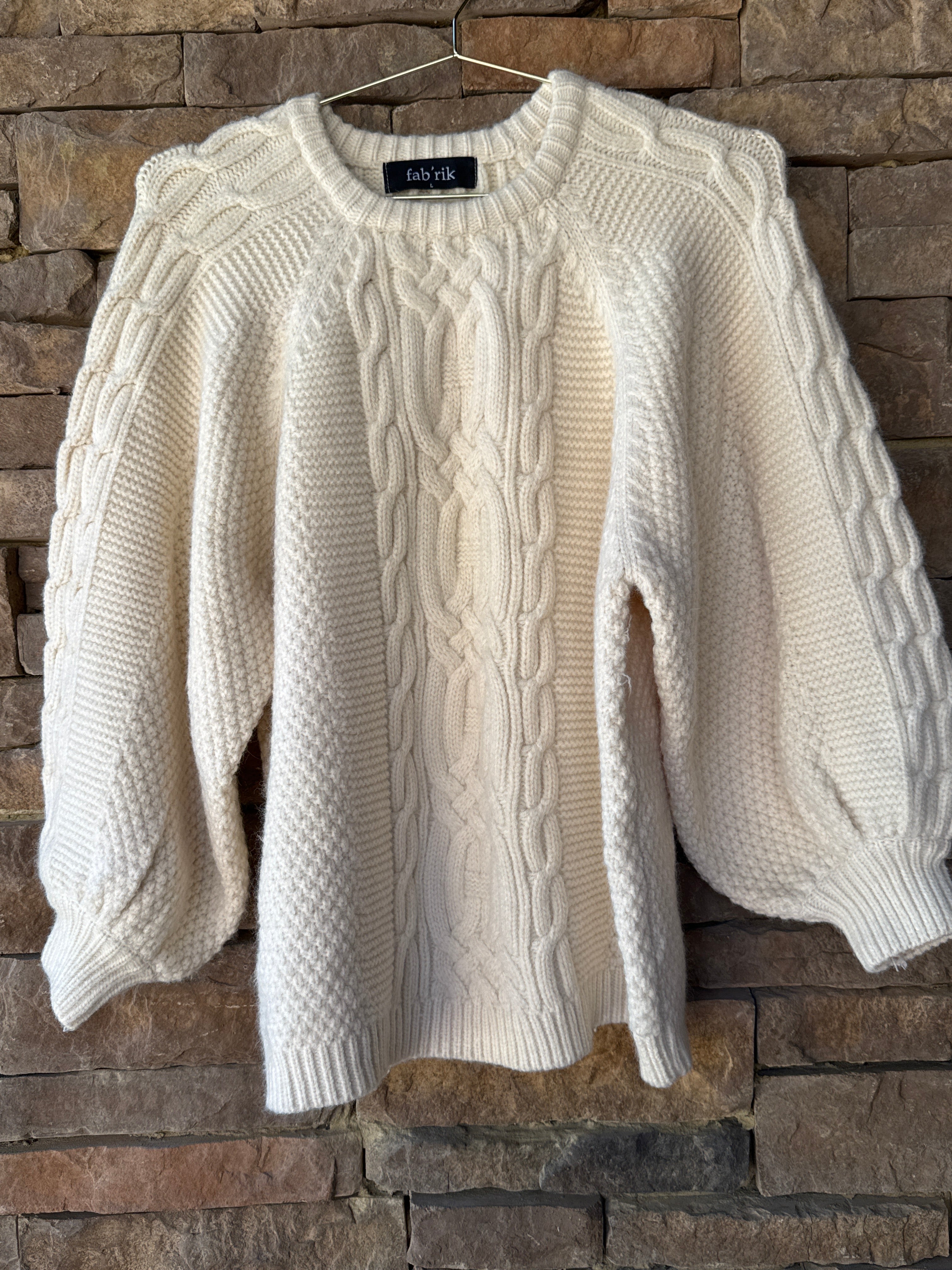 Fabrik Cream Chunky Sweater L