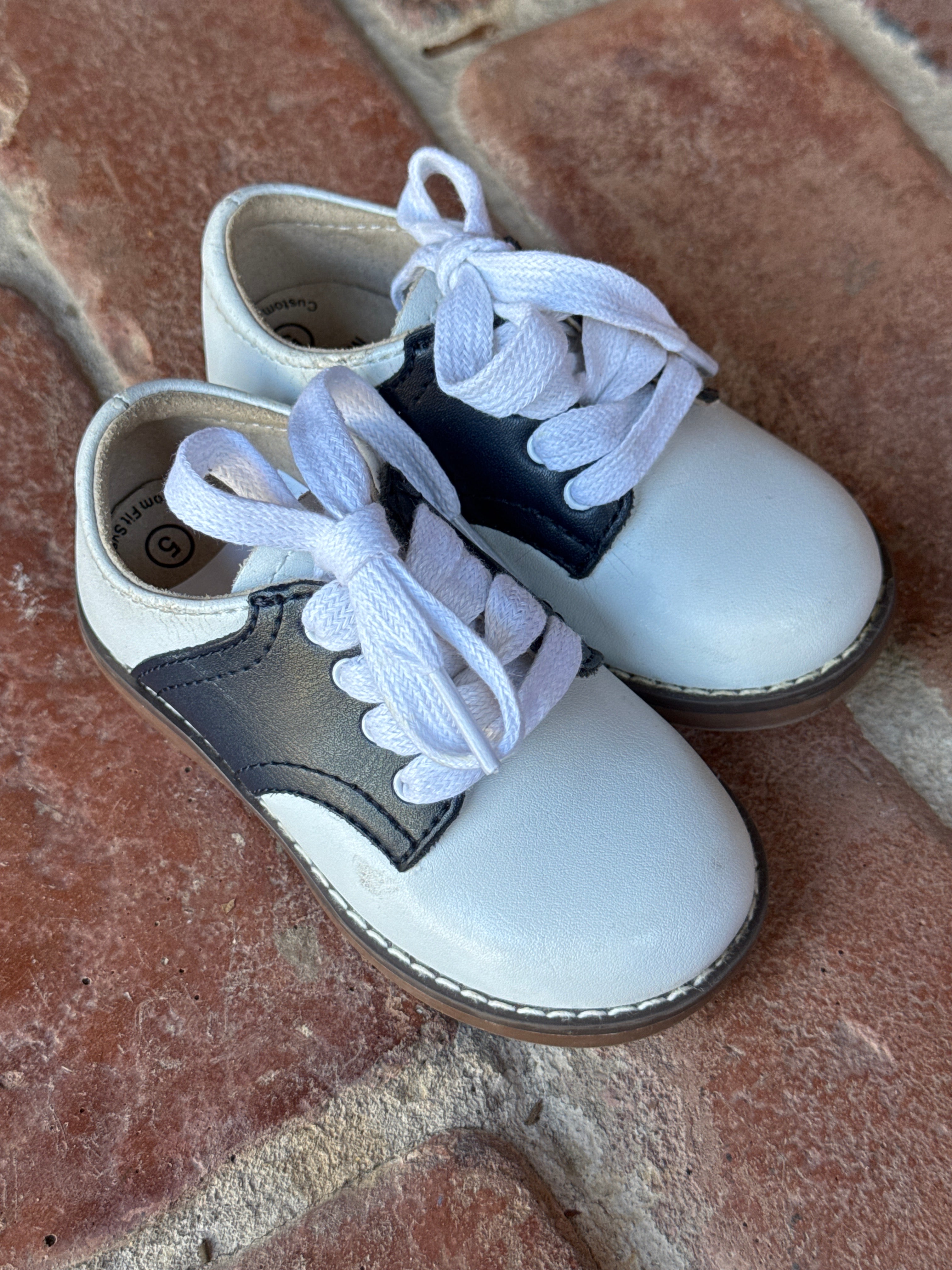 Footmates Saddle Shoe Navy/White Size 5M