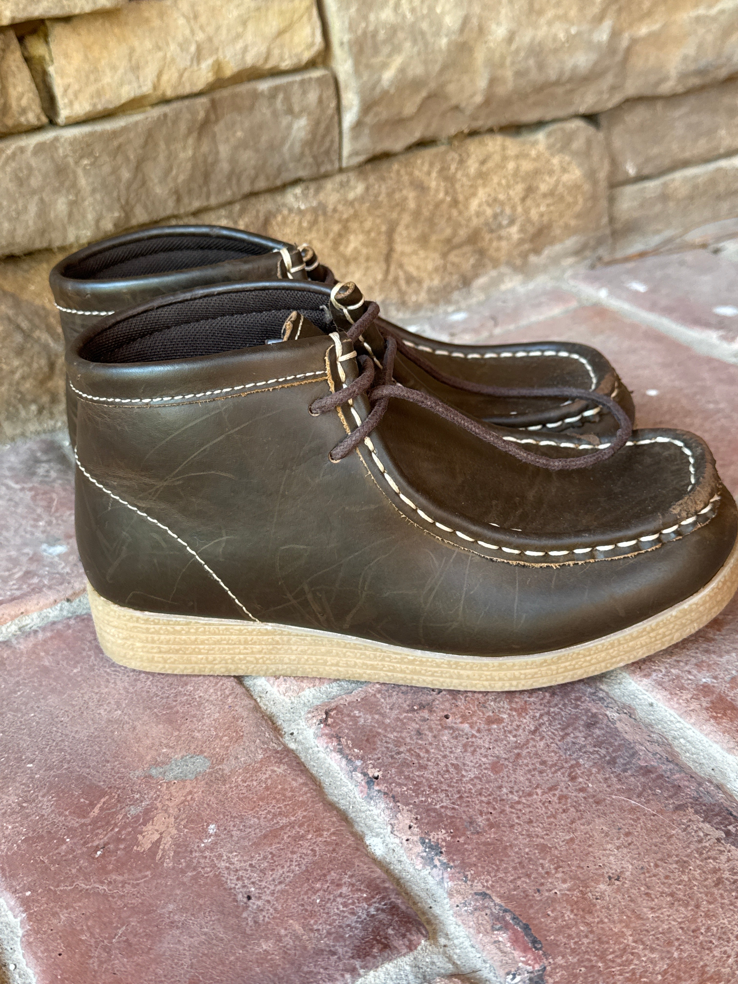 Mountain Creek Leather Moc Boot size C2.5