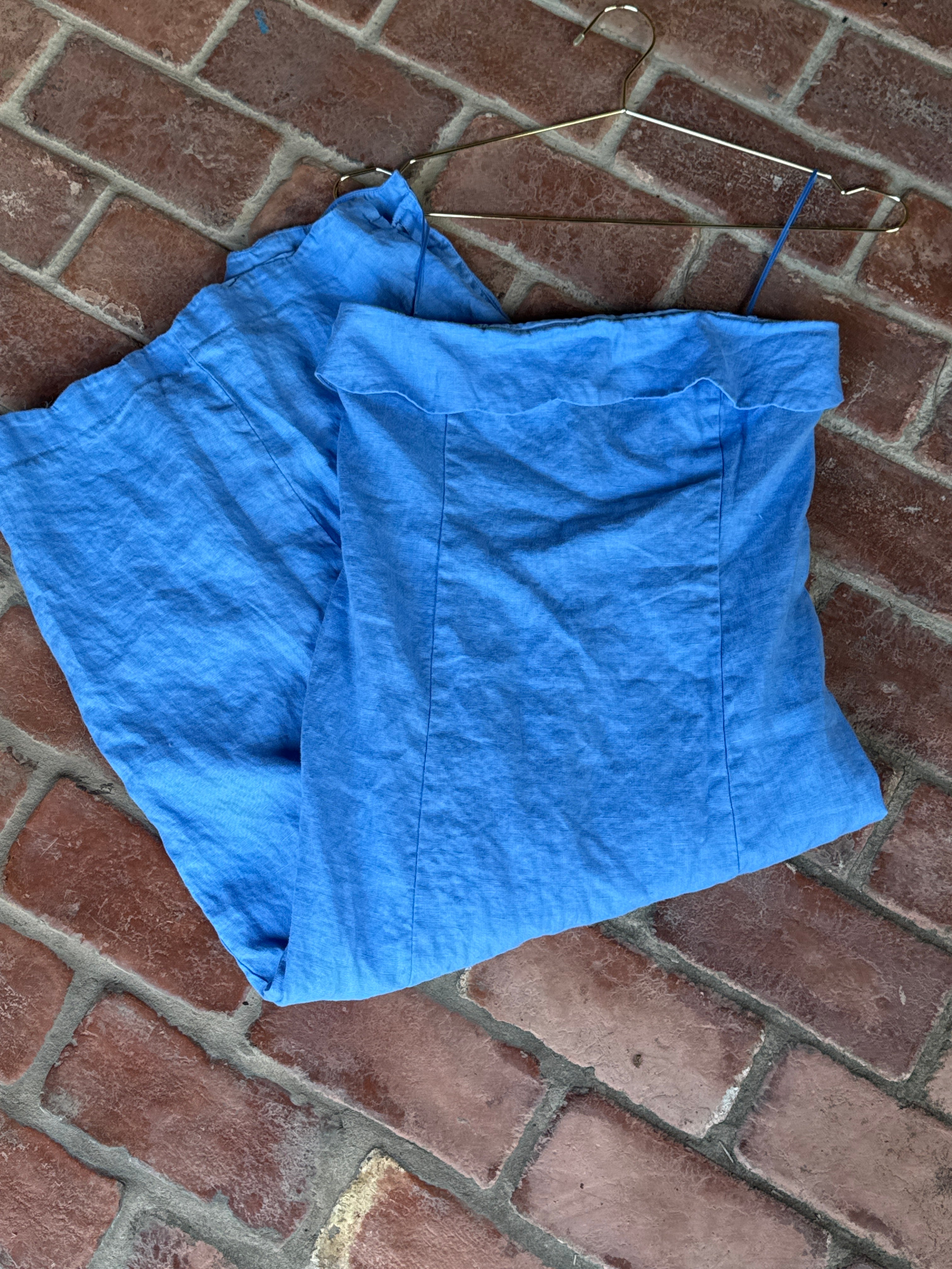 A & F Linen Collection Blue Strapless Midi M