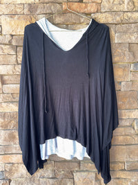 Capote Notched V Neck Hooded Pullover M