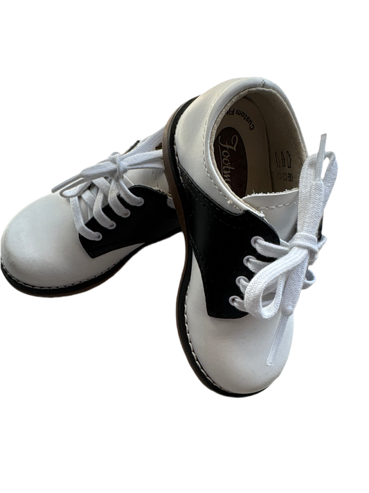 Footmates Black Dress Shoes