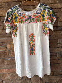 Buddy Basics Embrio Flower White Dress M