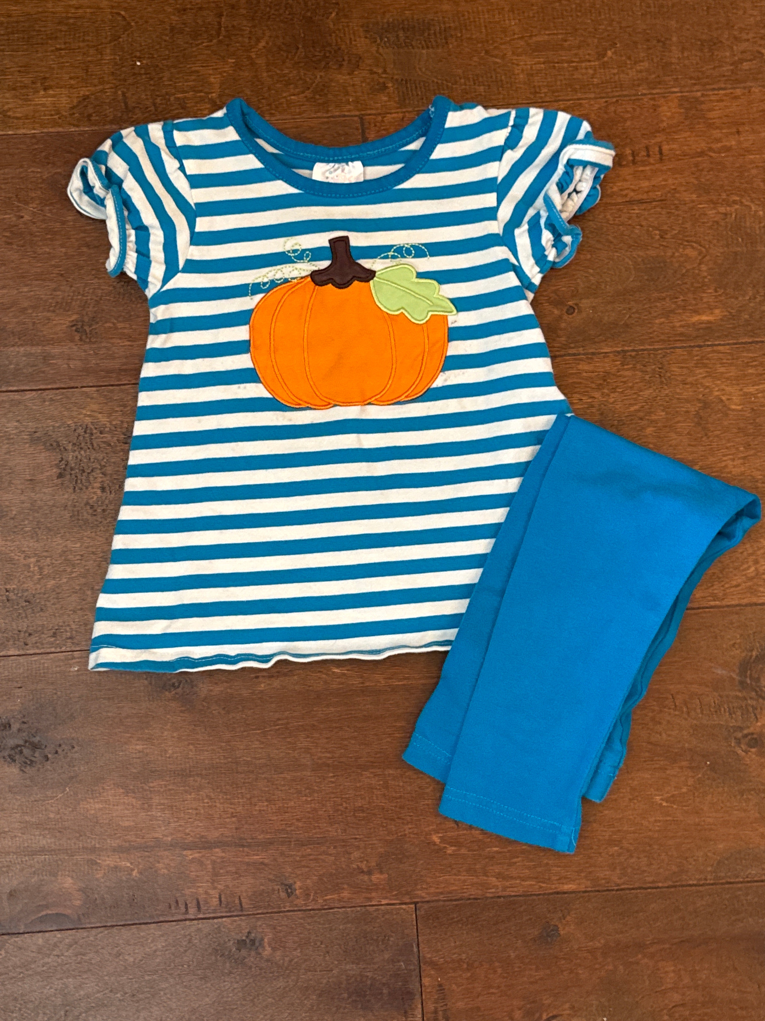 Stitchy Fish Pumpkin Striped set 24M
