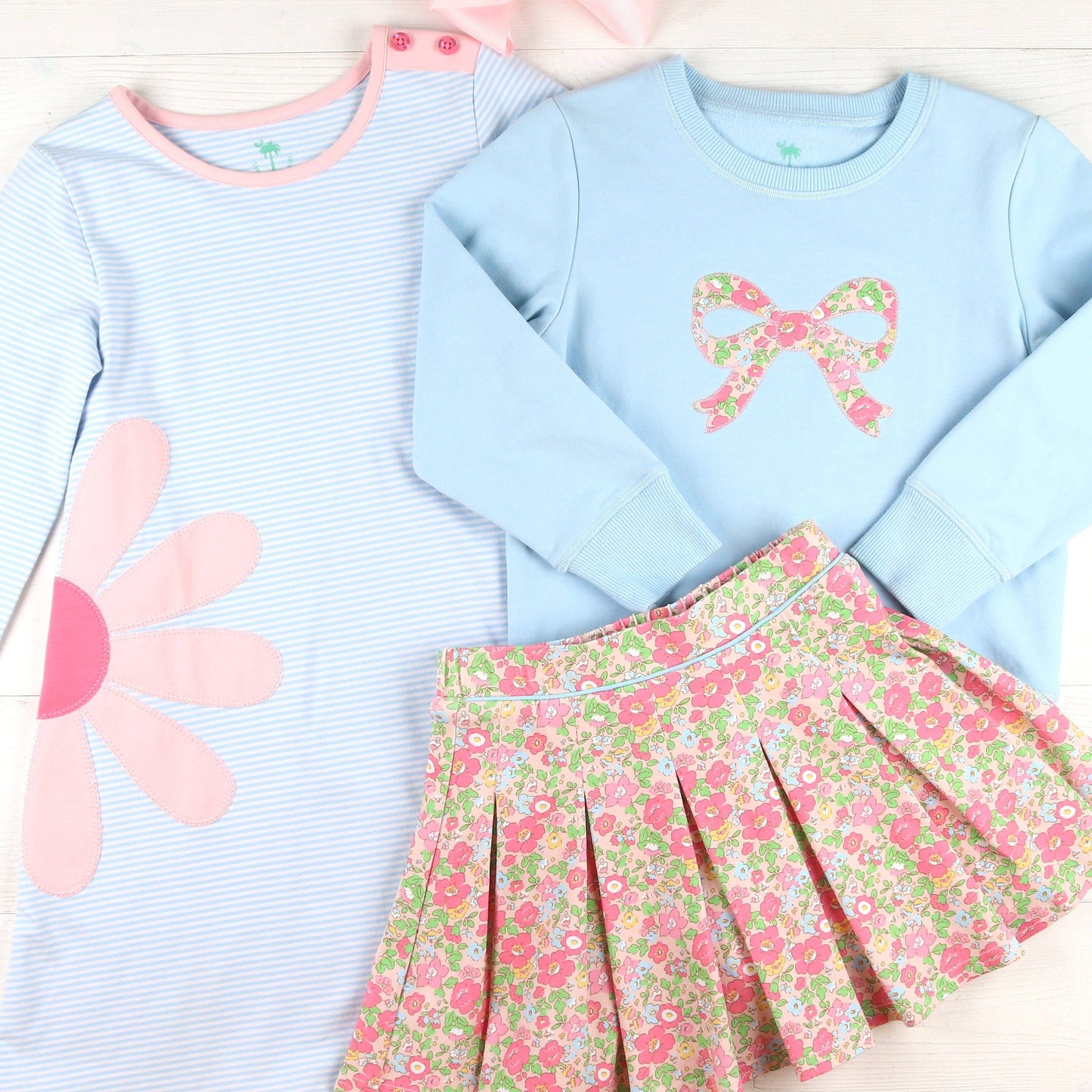 Bow Sweatshirt (Flower Power Print)