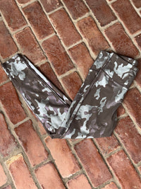 Mono B Camo Foil High Waisted Leggings L