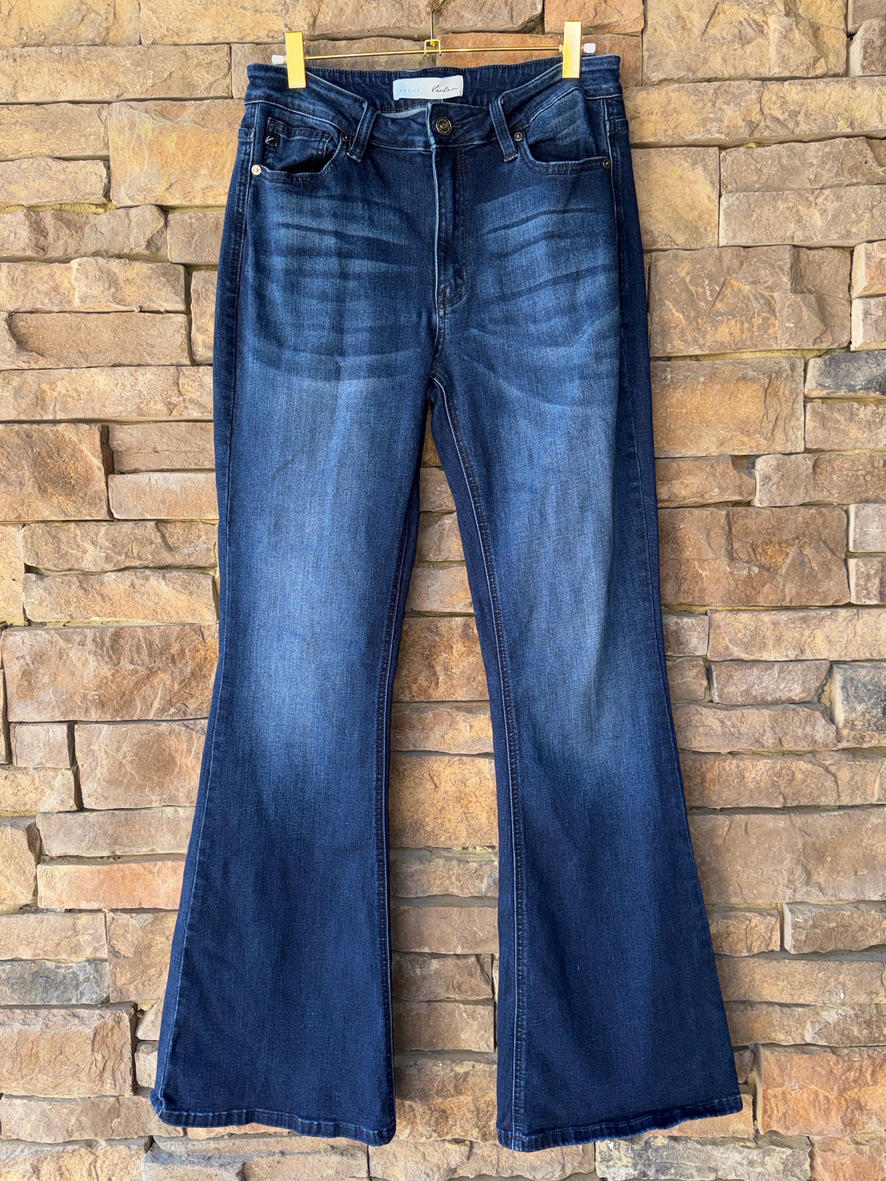 KanCan Petite Dark Wash Flare Jean 11/29