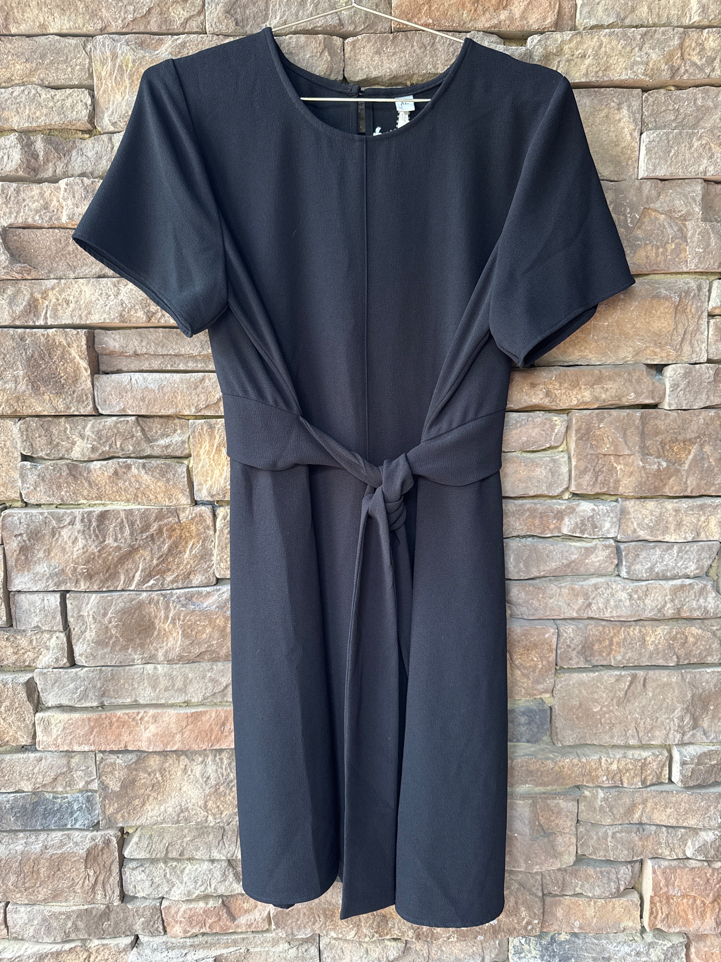 Uncle Frank Black Tie Front Ss Dress XL