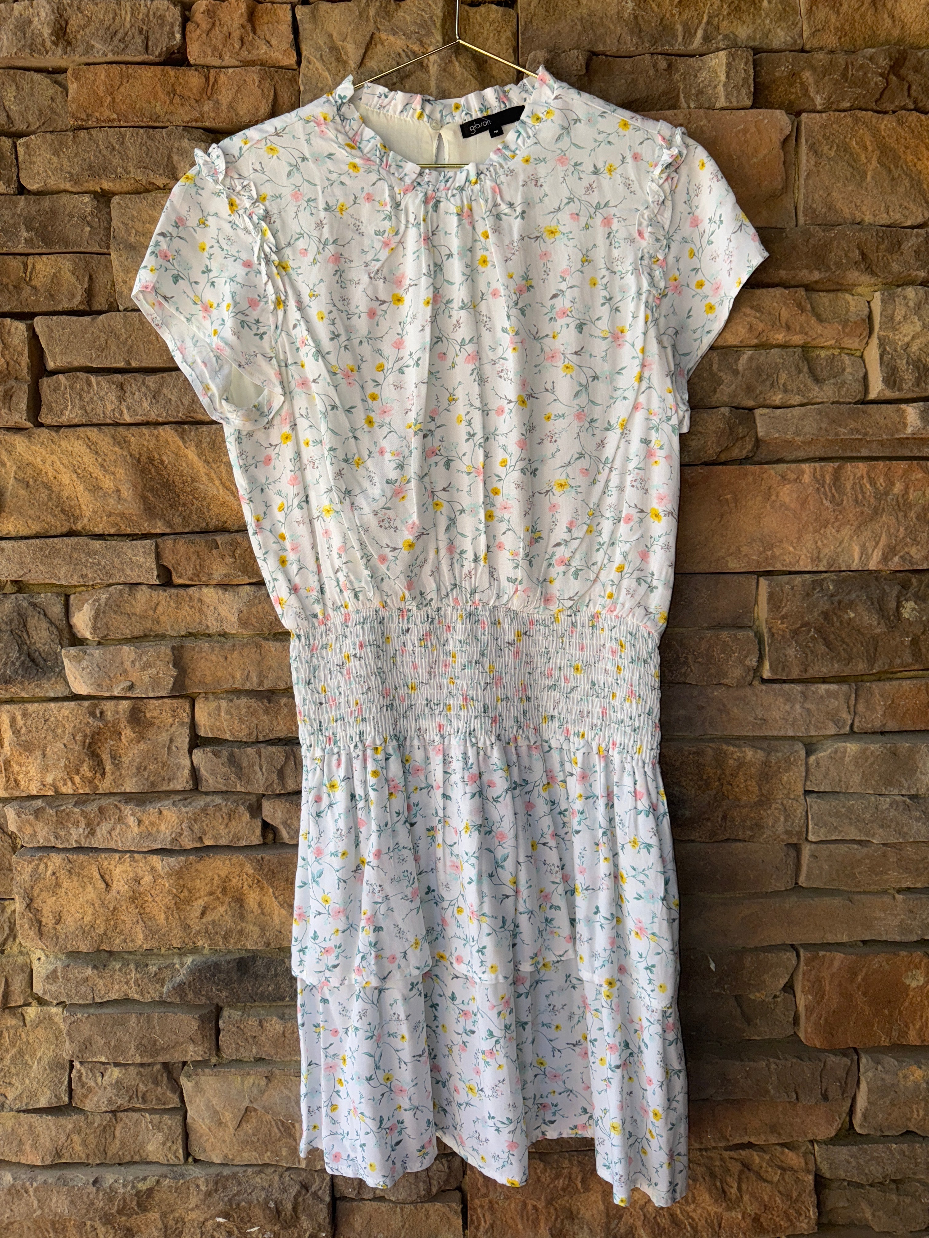 Gibson Ditsy Floral Smocked Waist Tiered Dress M