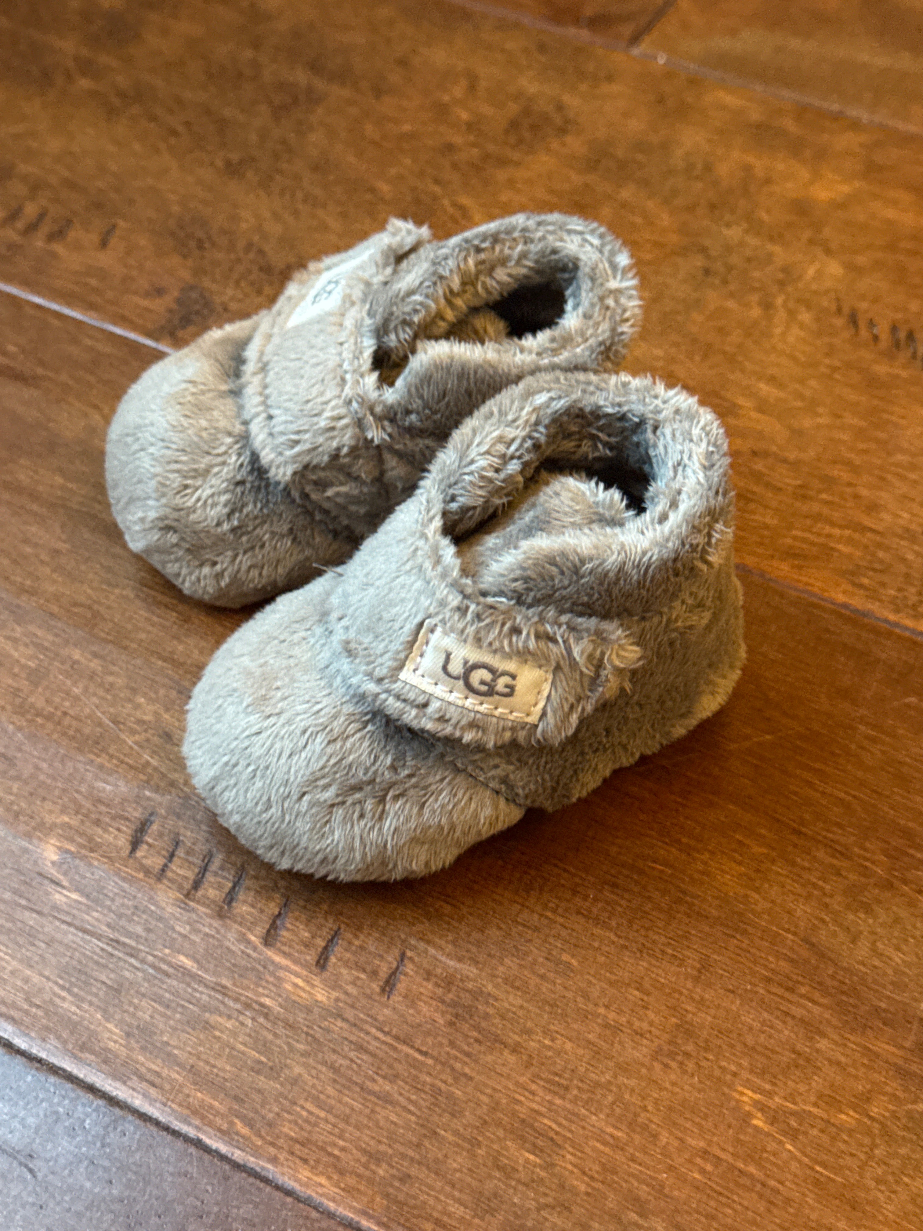 UGG Grey Baby Booties 0/1
