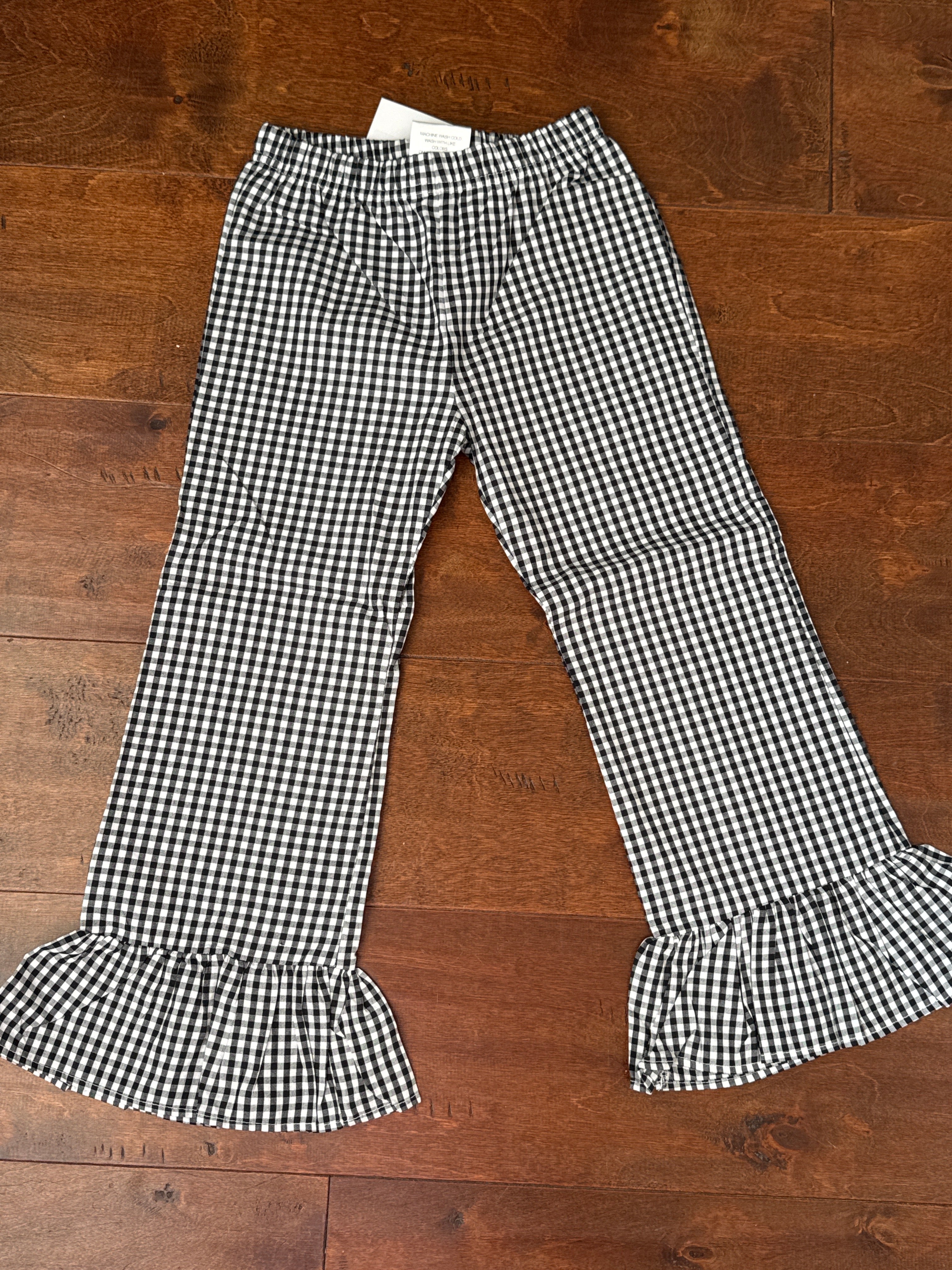 BB Gingham Ruffle Pant Black 6