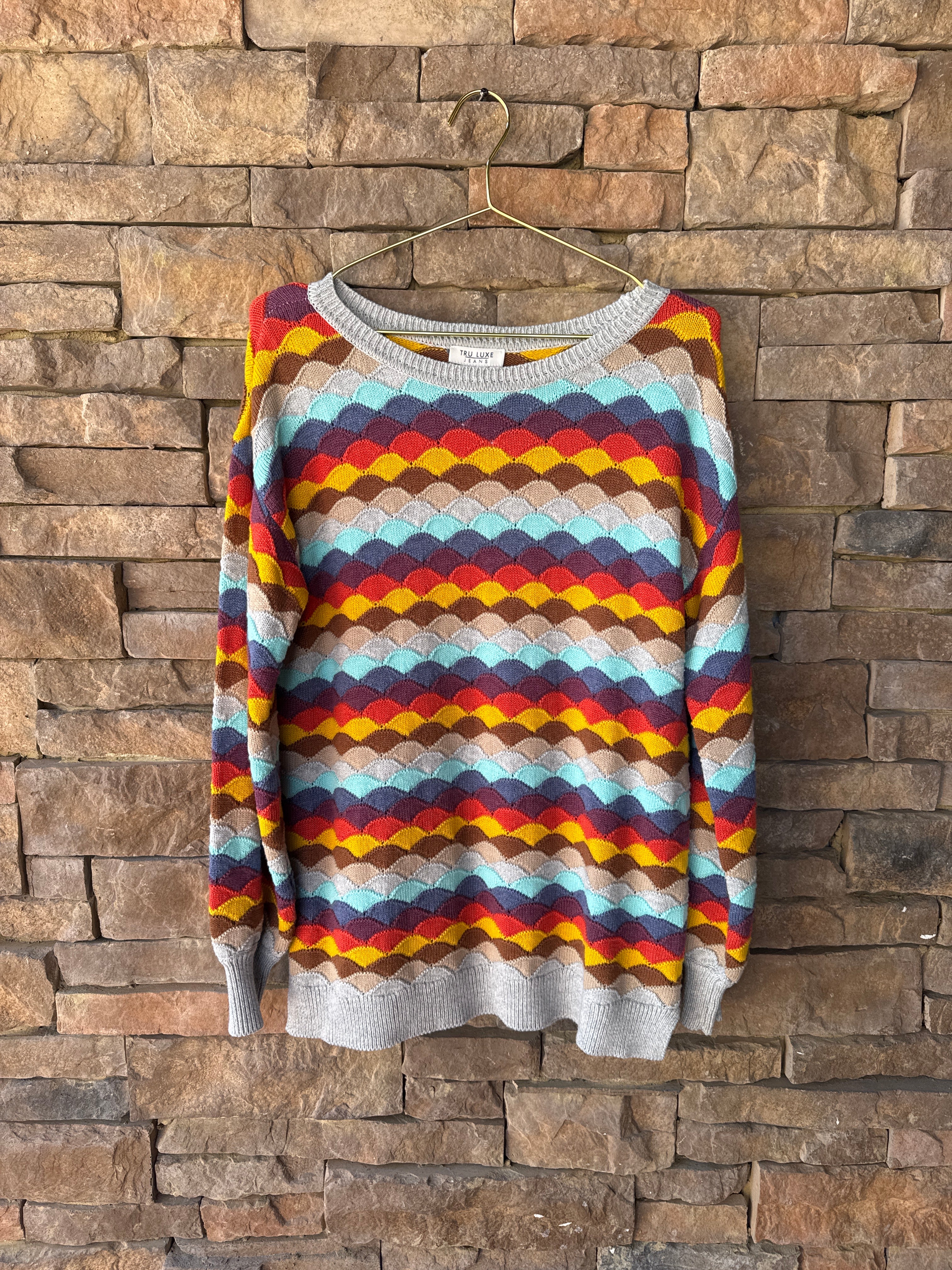 Tru Luxe Multi Scalloped Sweater S