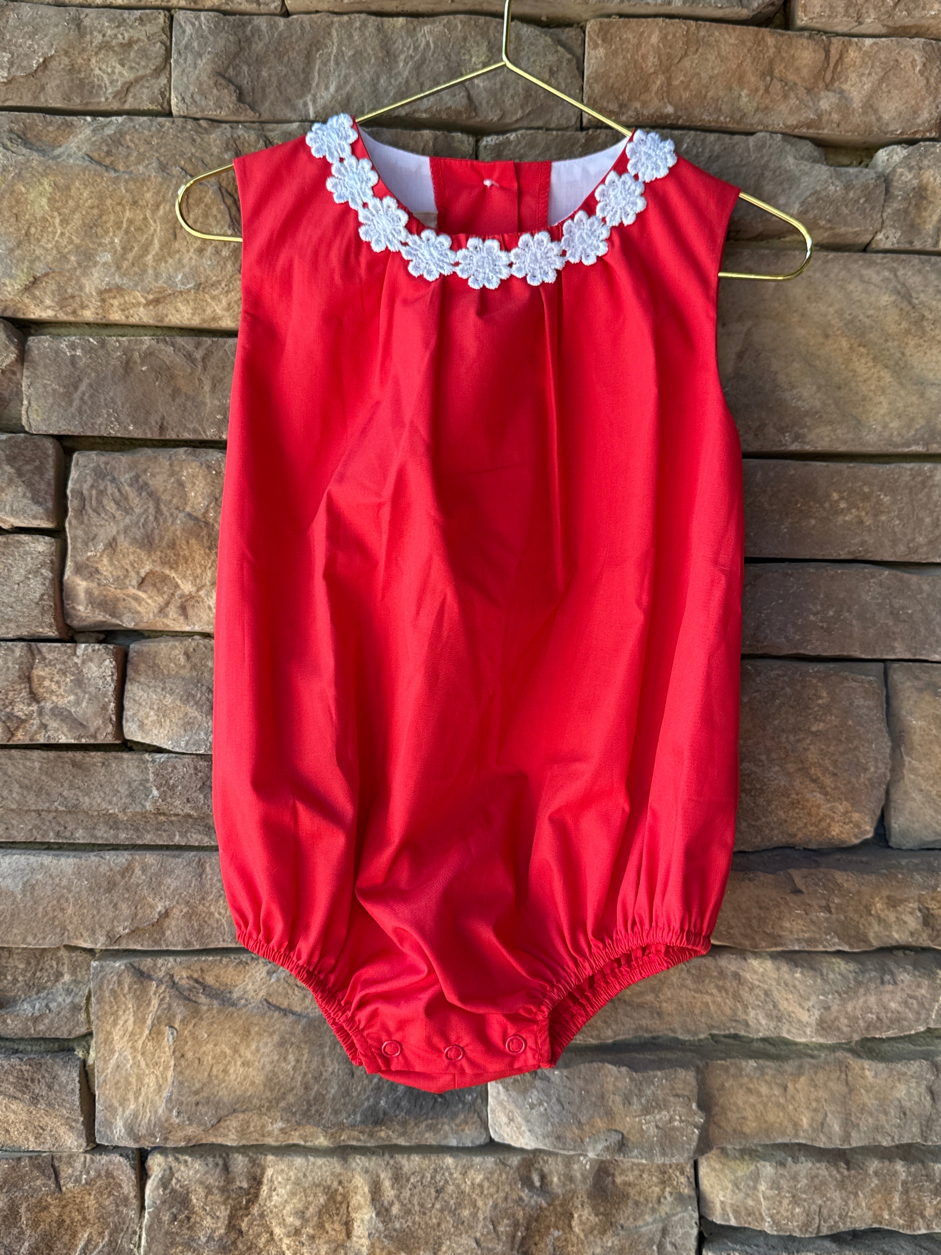 TBBC Primland Play Bubble Daisy Red 2T