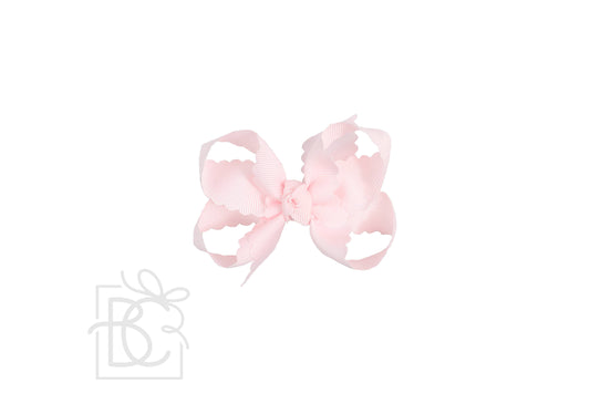 SCALLOPED EDGE BOW: Powder Pink / 3.5" Medium - 1.5" Ribbon on Alligator Clip