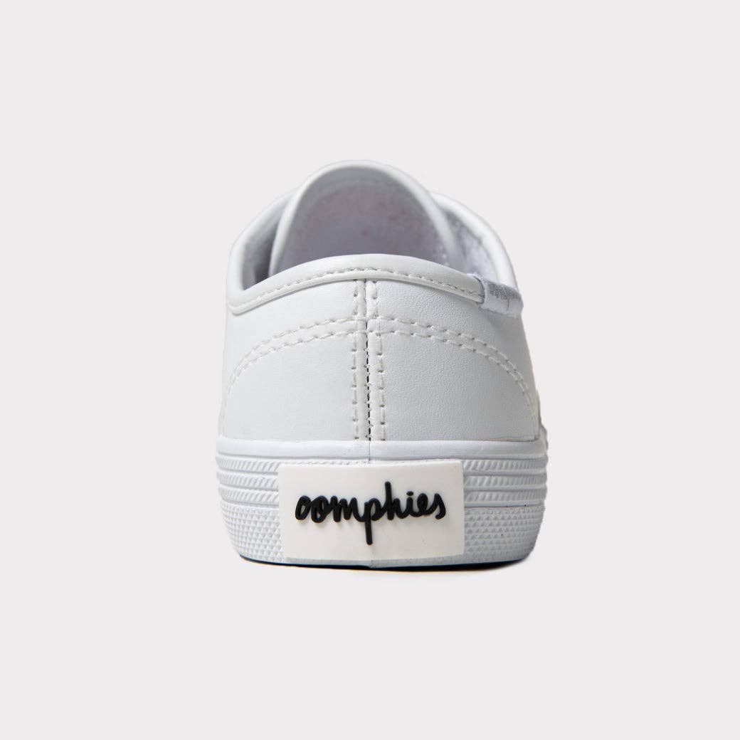 Hadley Girls Lace-Up Shoes: White