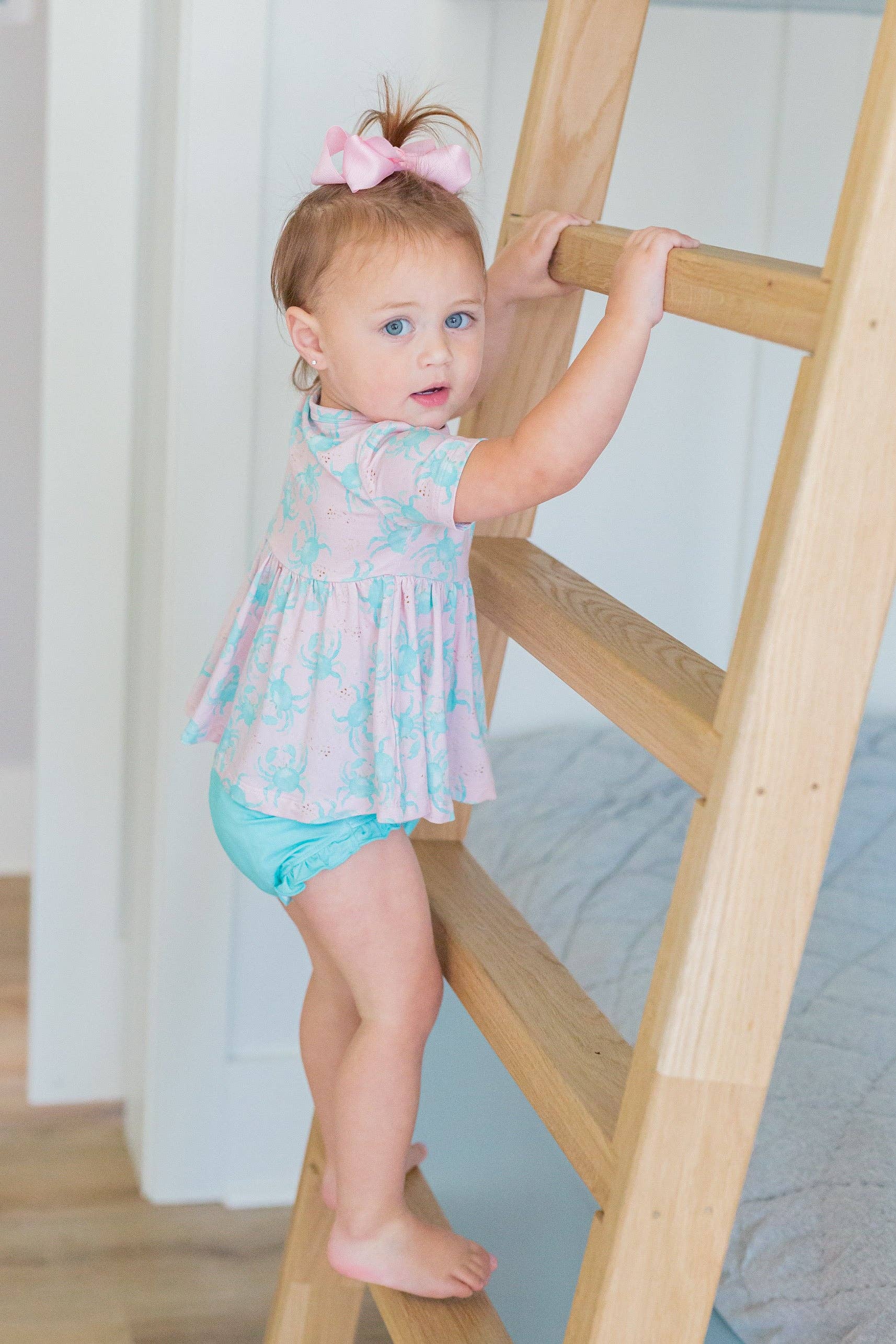 Pink/Blue Crab Peplum Set: 2T