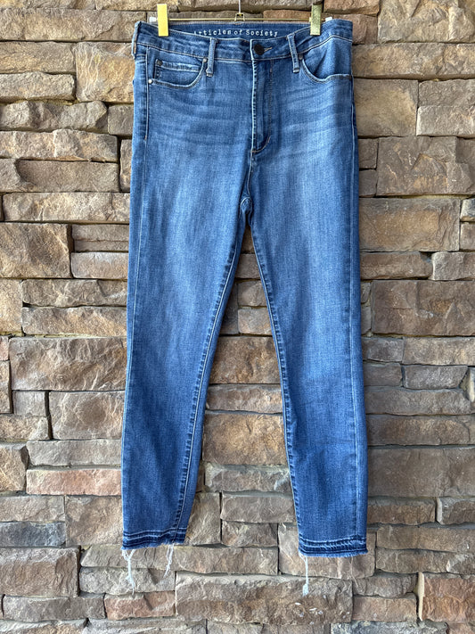 Articles of Society Exposed Hem Jean 28