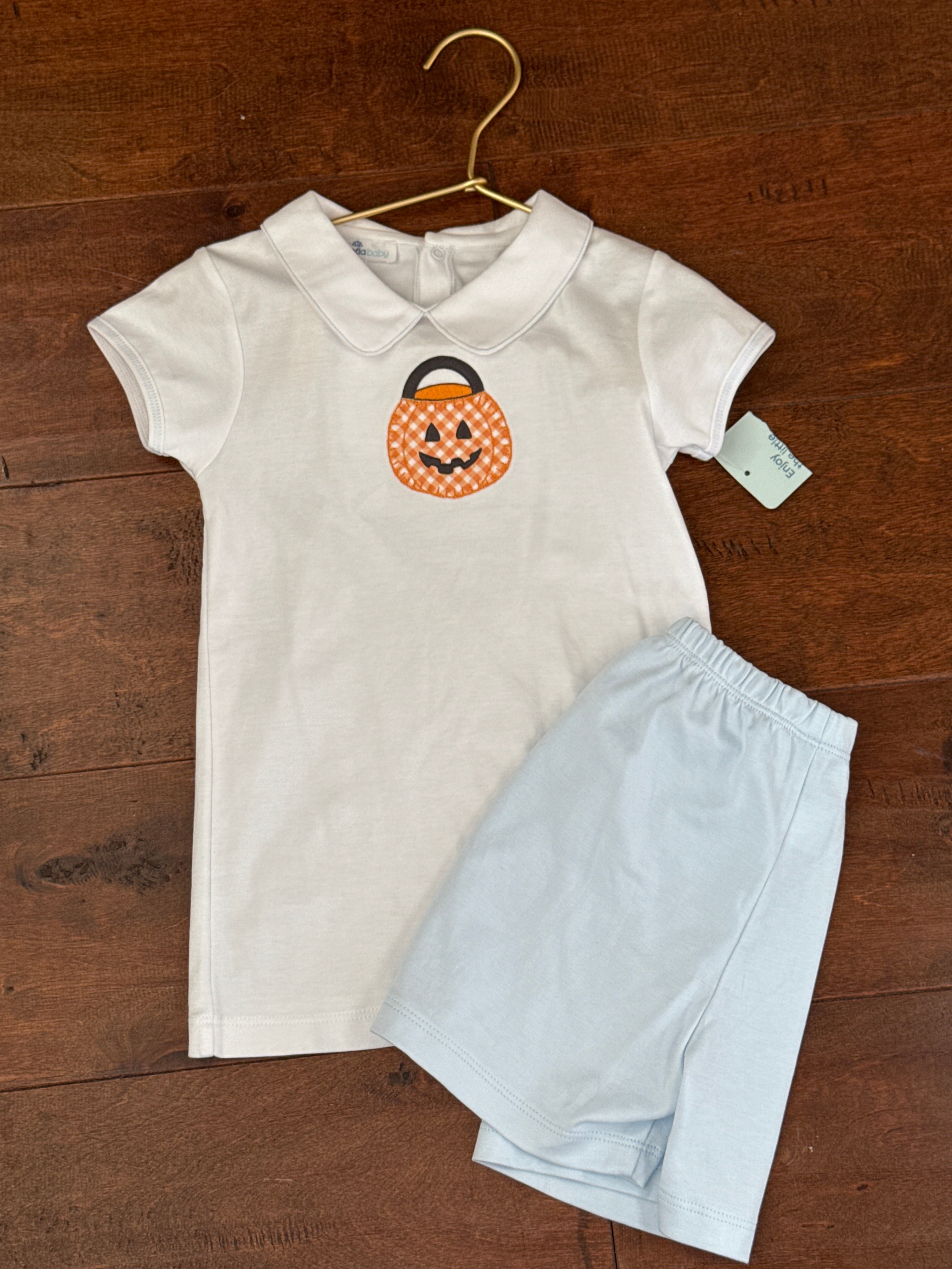 Magnolia Baby Trick or Treat Applique Short Set 5T
