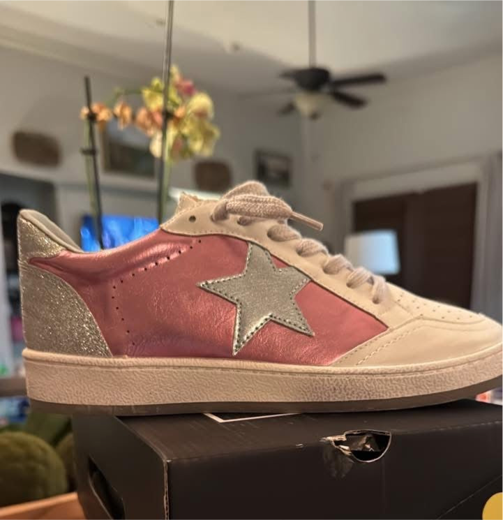 Shu Shop Metallic Pink 4