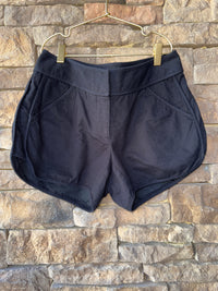 Annie Griffin Black Short 4