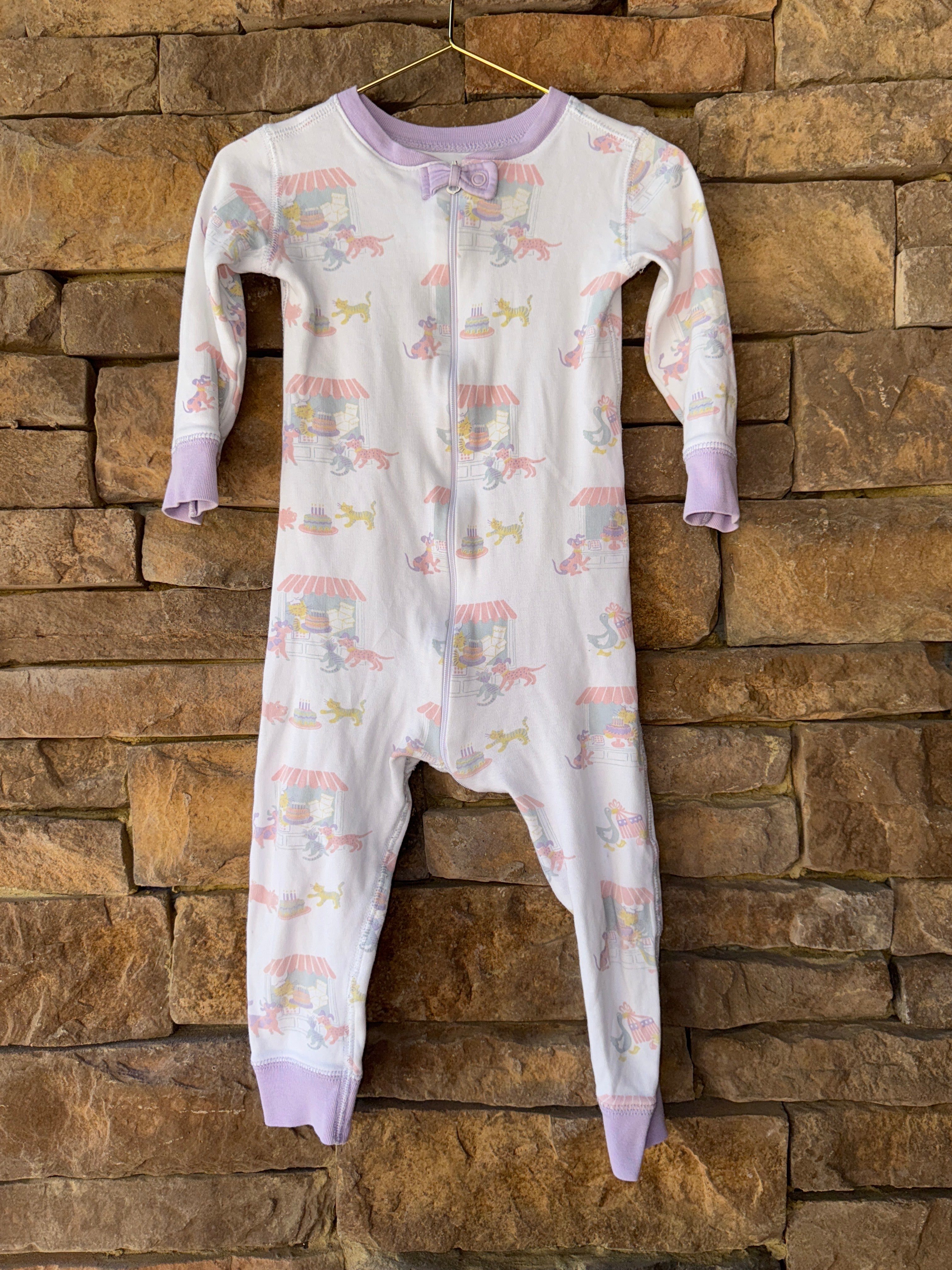 TBBC Animals Zip Up PJs 2T