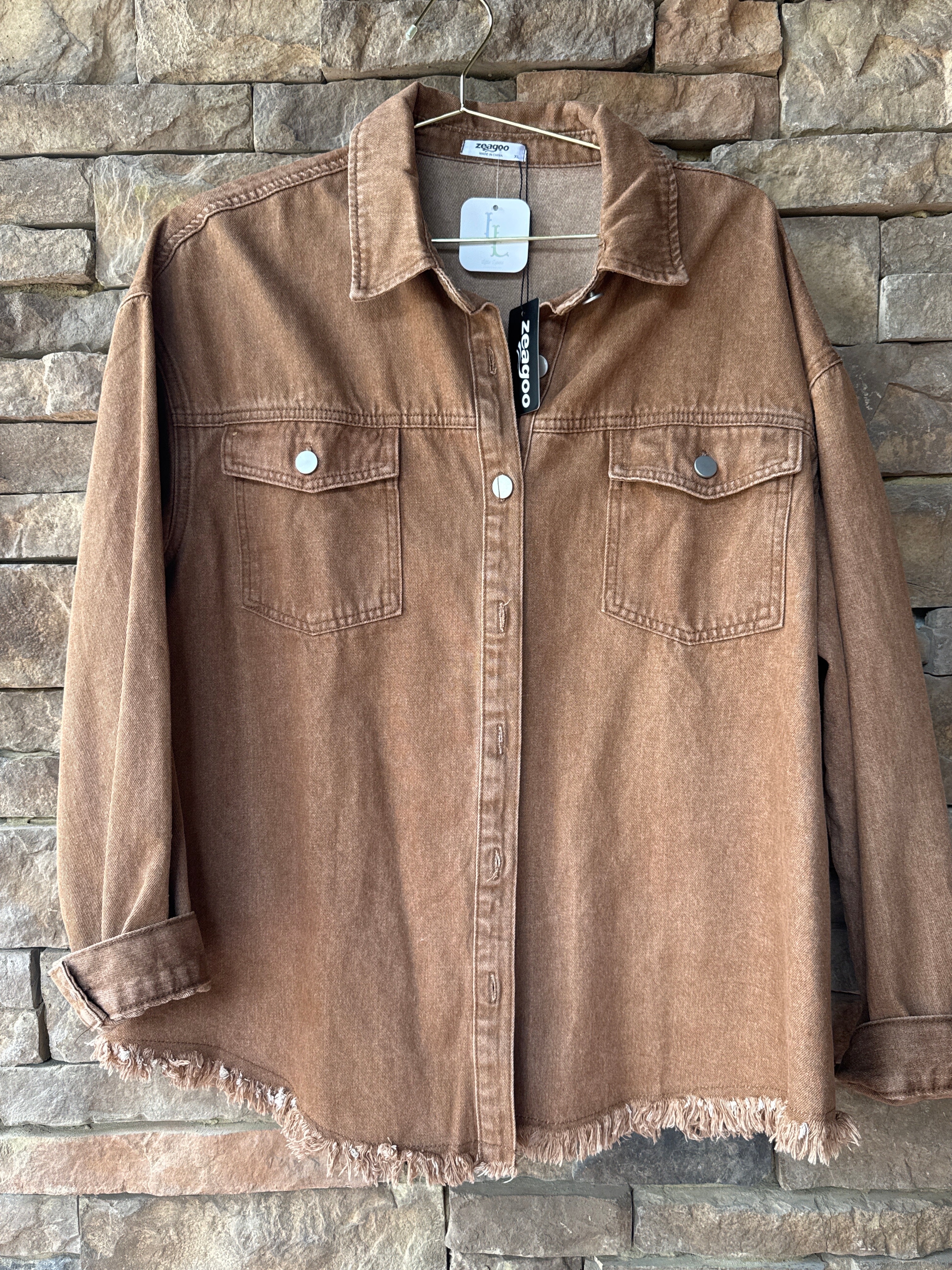 Denim Frayed Button up Ls Top XL