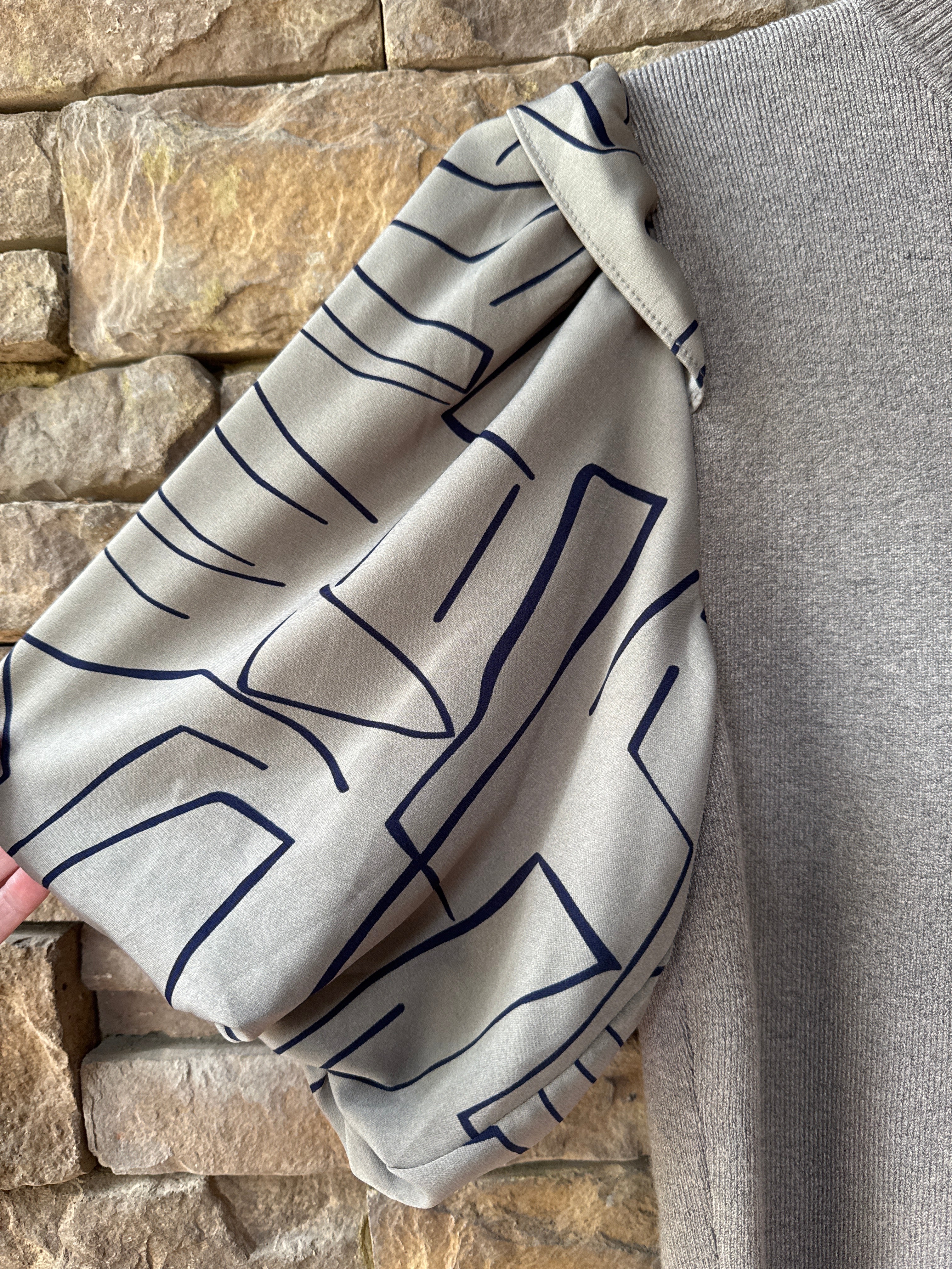 THML Grey/Brown Puff Sleeve Top M