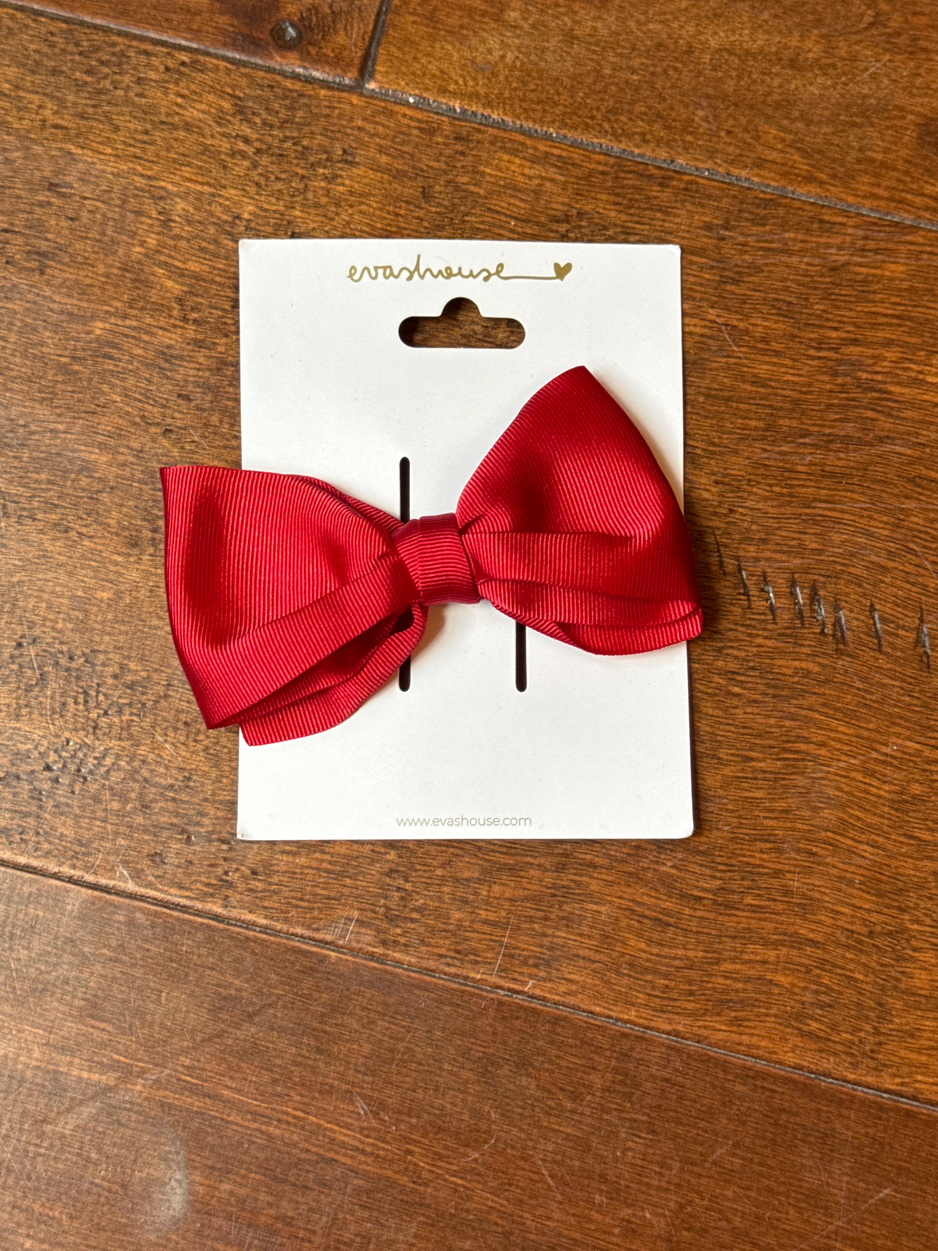 Medium Solid Red Bow