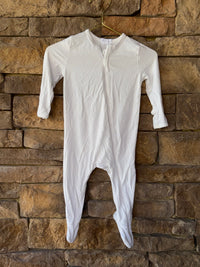 Angel Dear White Footie 3-6m