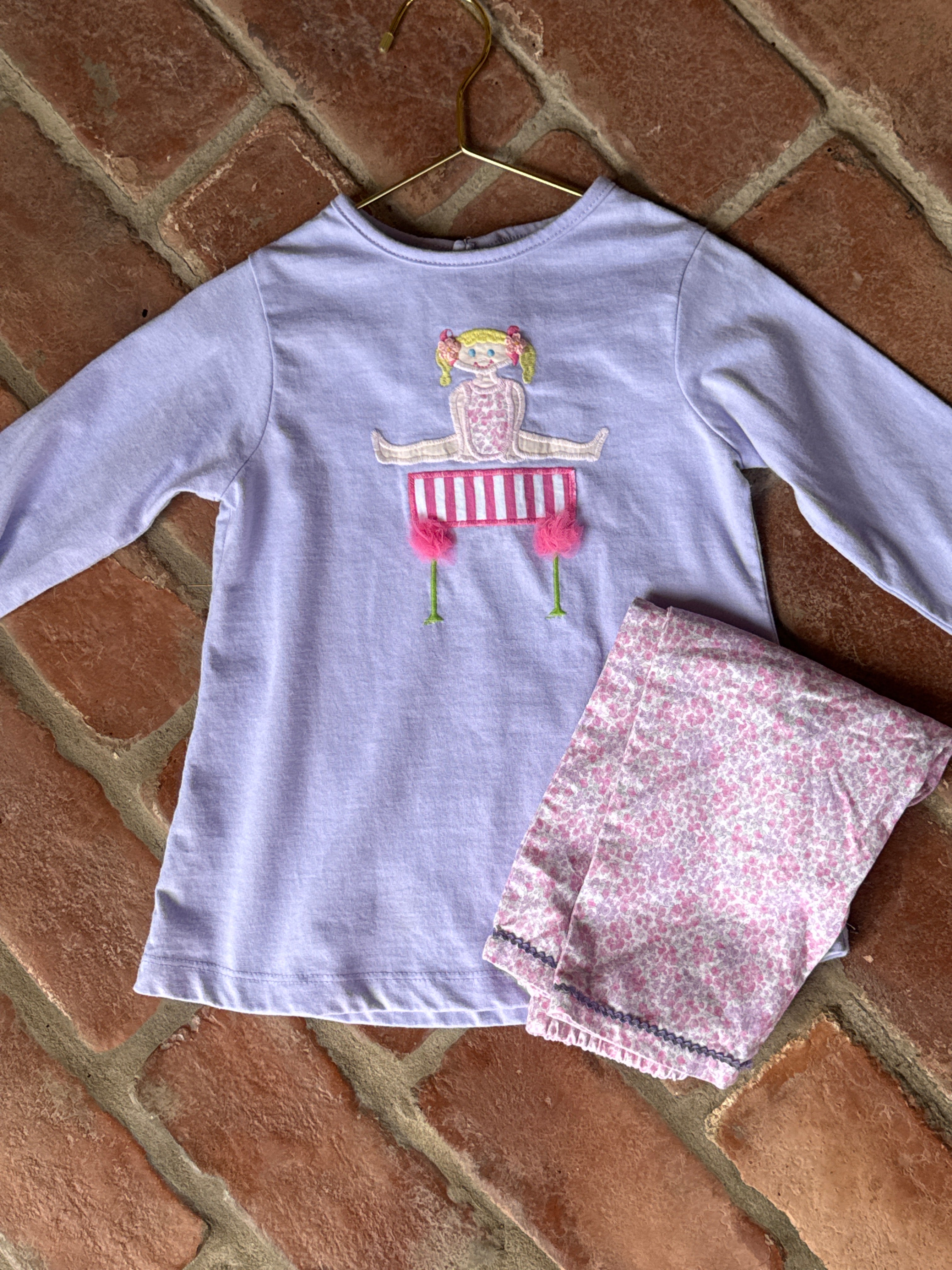 Bailey Boys Gymnast 2piece legging set Floral 24M
