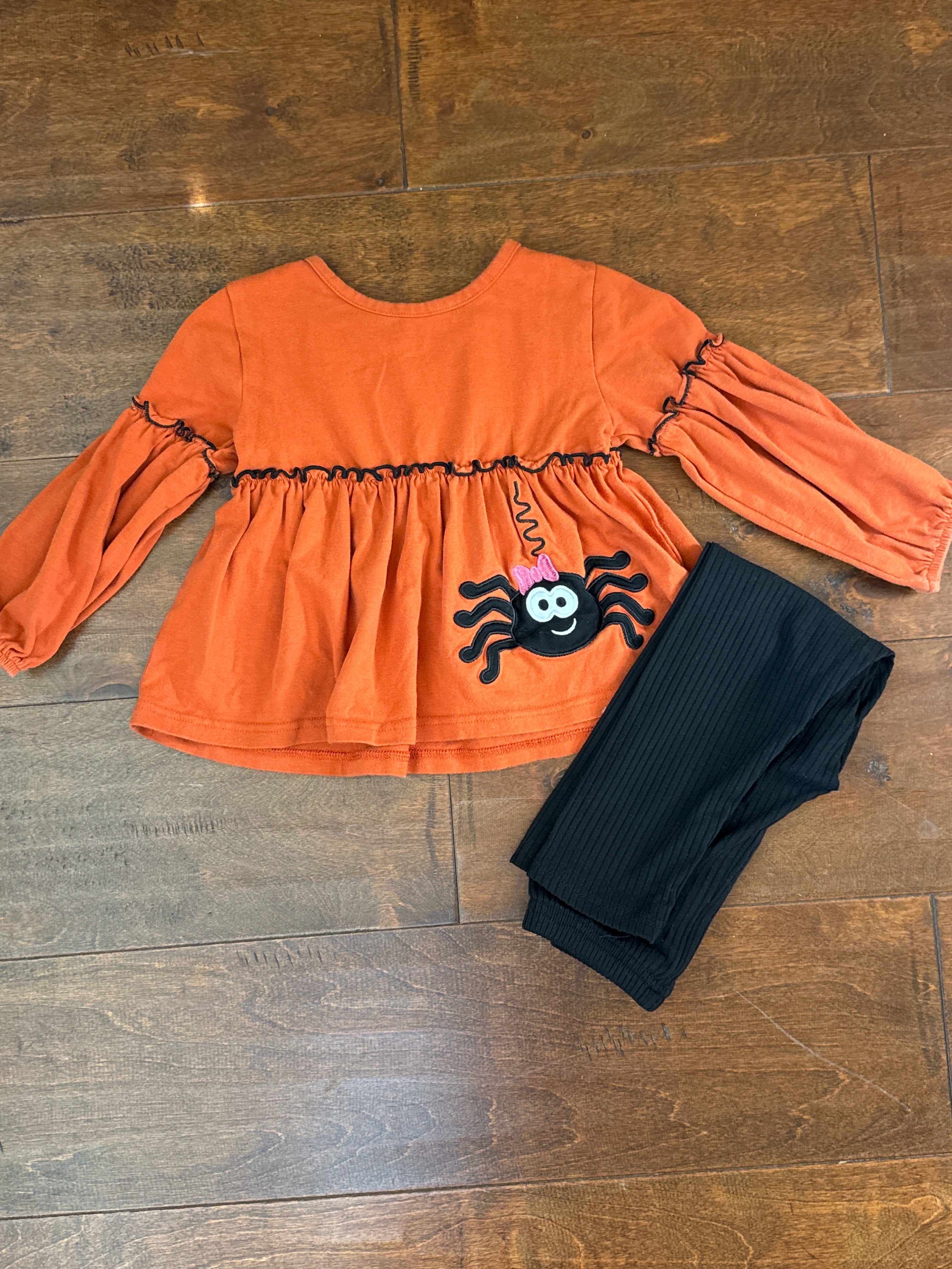 Spider 2piece set 2T