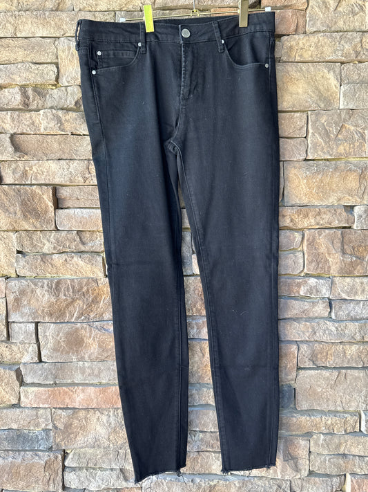 Articles of Society Black Straight Leg Jean 29