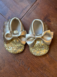 Gold Moc Soft Sole Shoe Size Infant 2