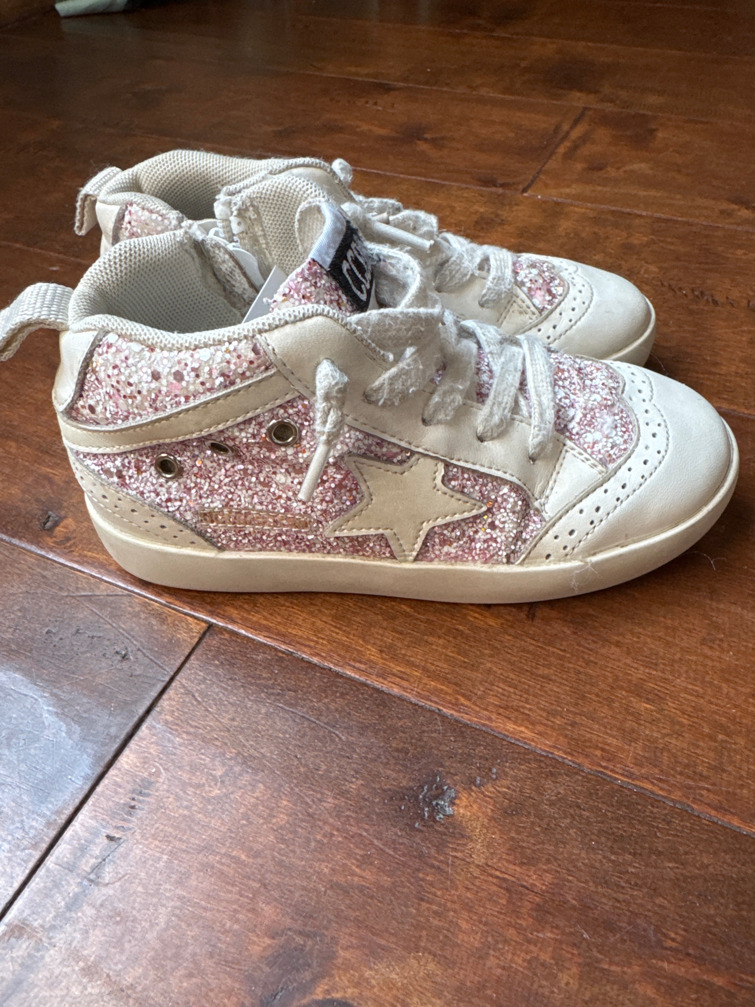 CCDB Hightop Glitter Shoe 12C
