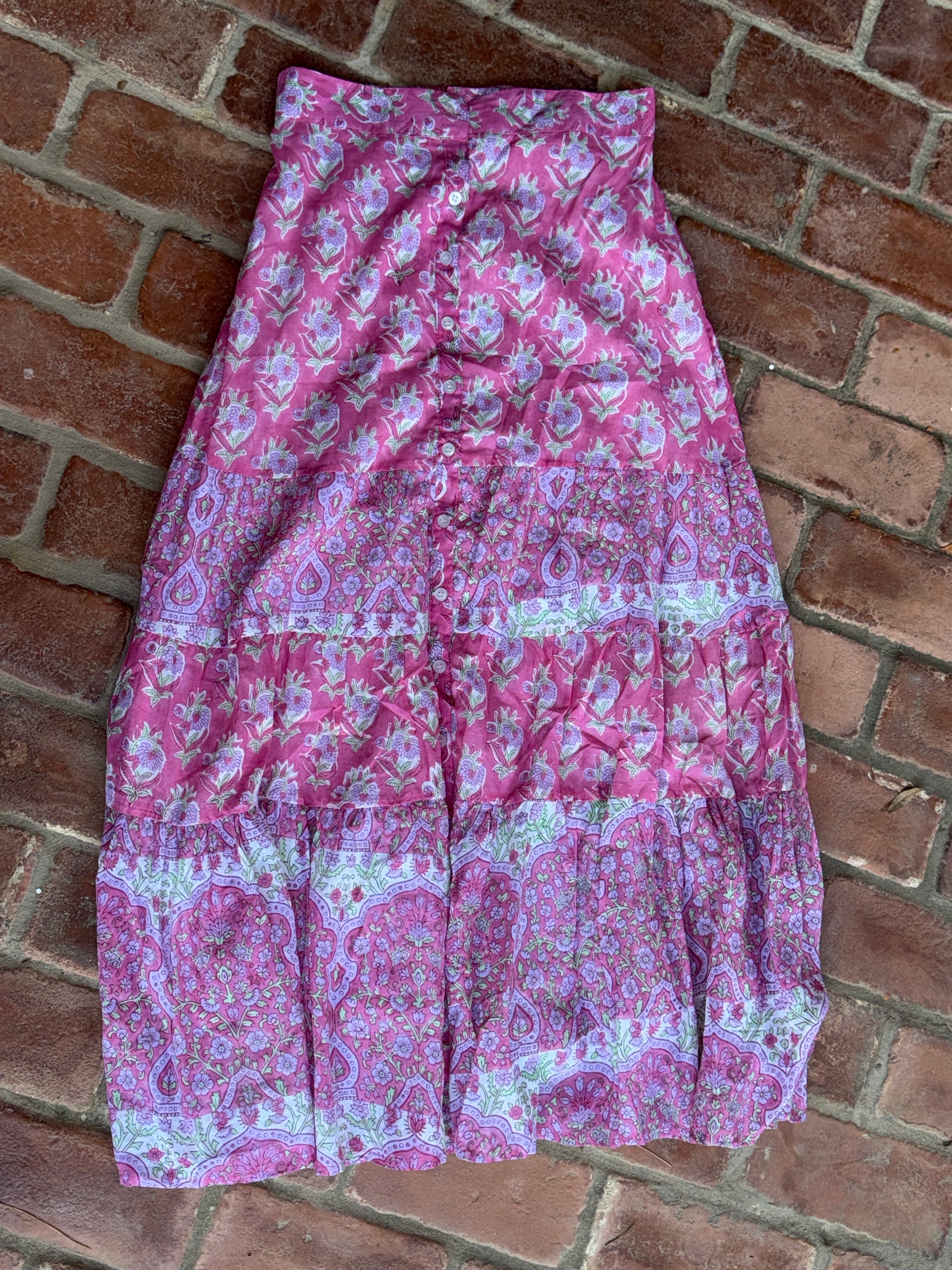 Clara the Label Pink Floral Button Front Skirt M