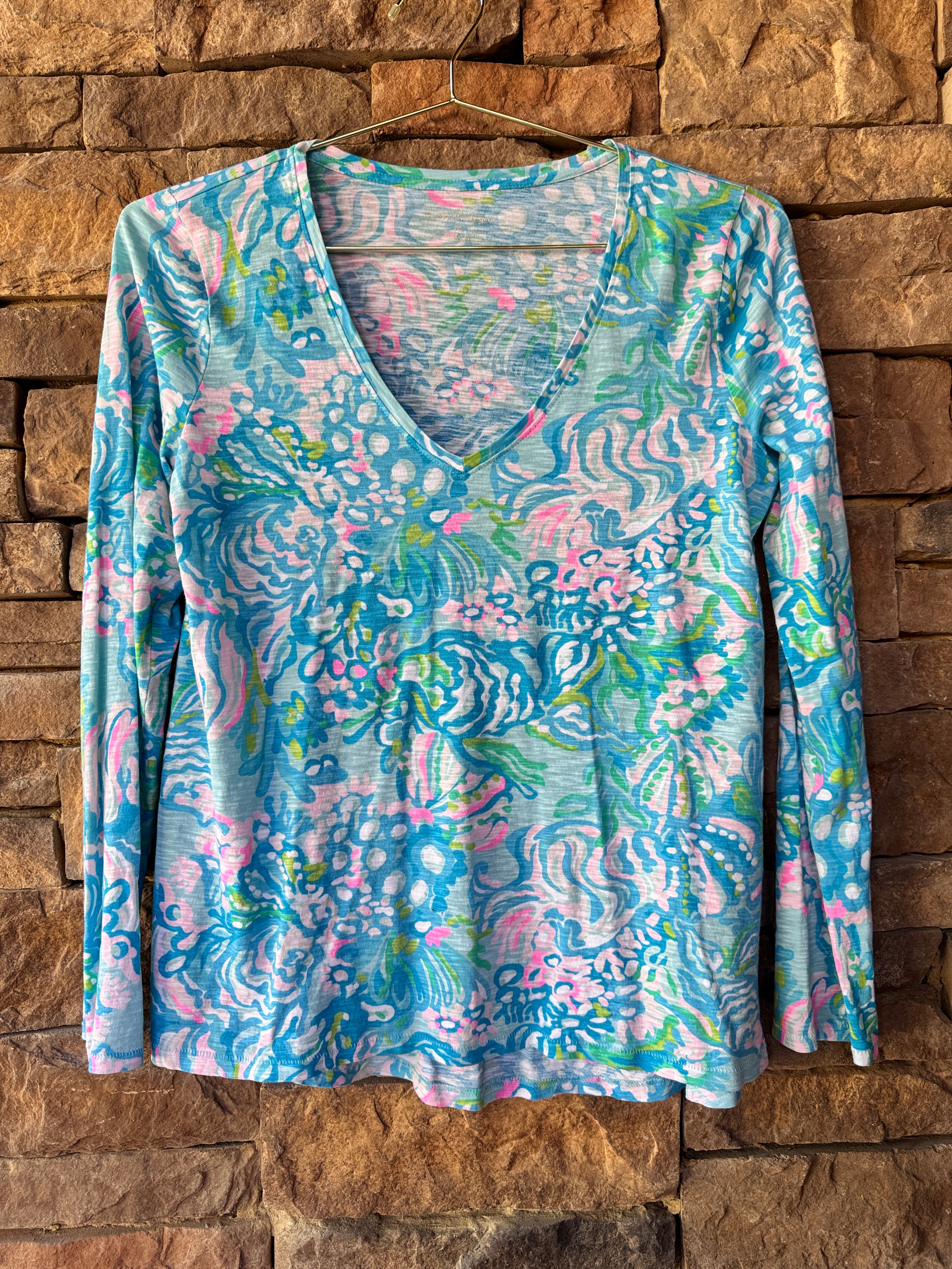 Lilly Pulitzer LS Teal Coral V Neck Top S
