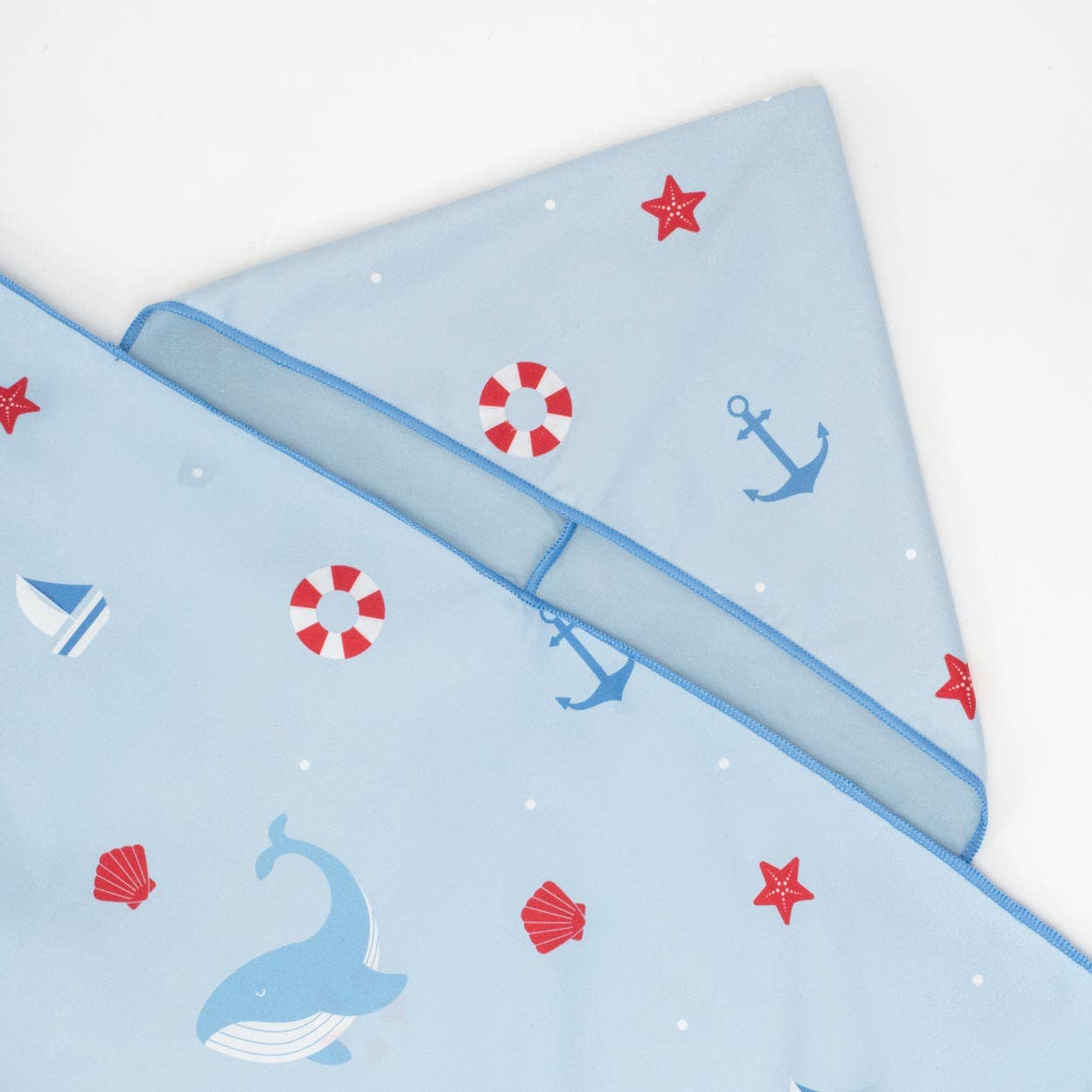 Blue children's hooded microfiber towel