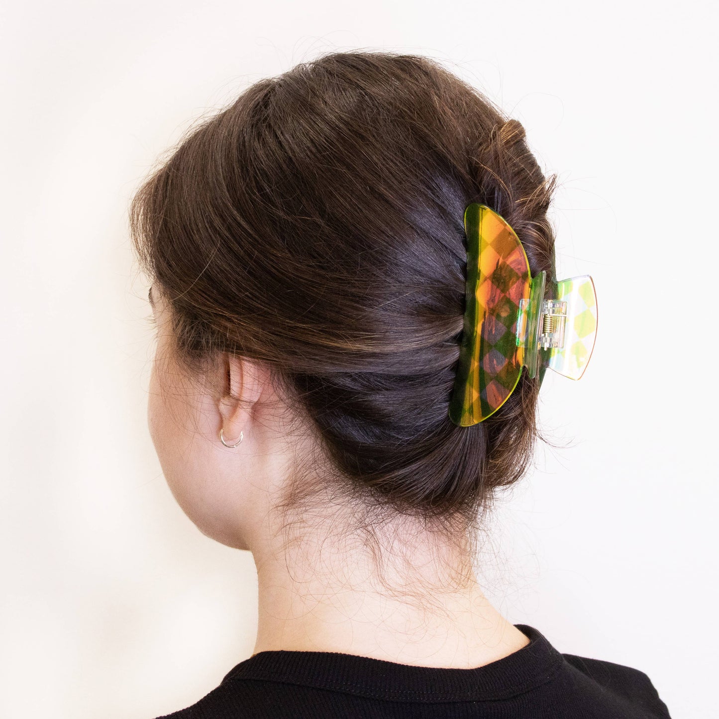 Medium Round Iridescent Checkered Hair Claw Clip: Pink
