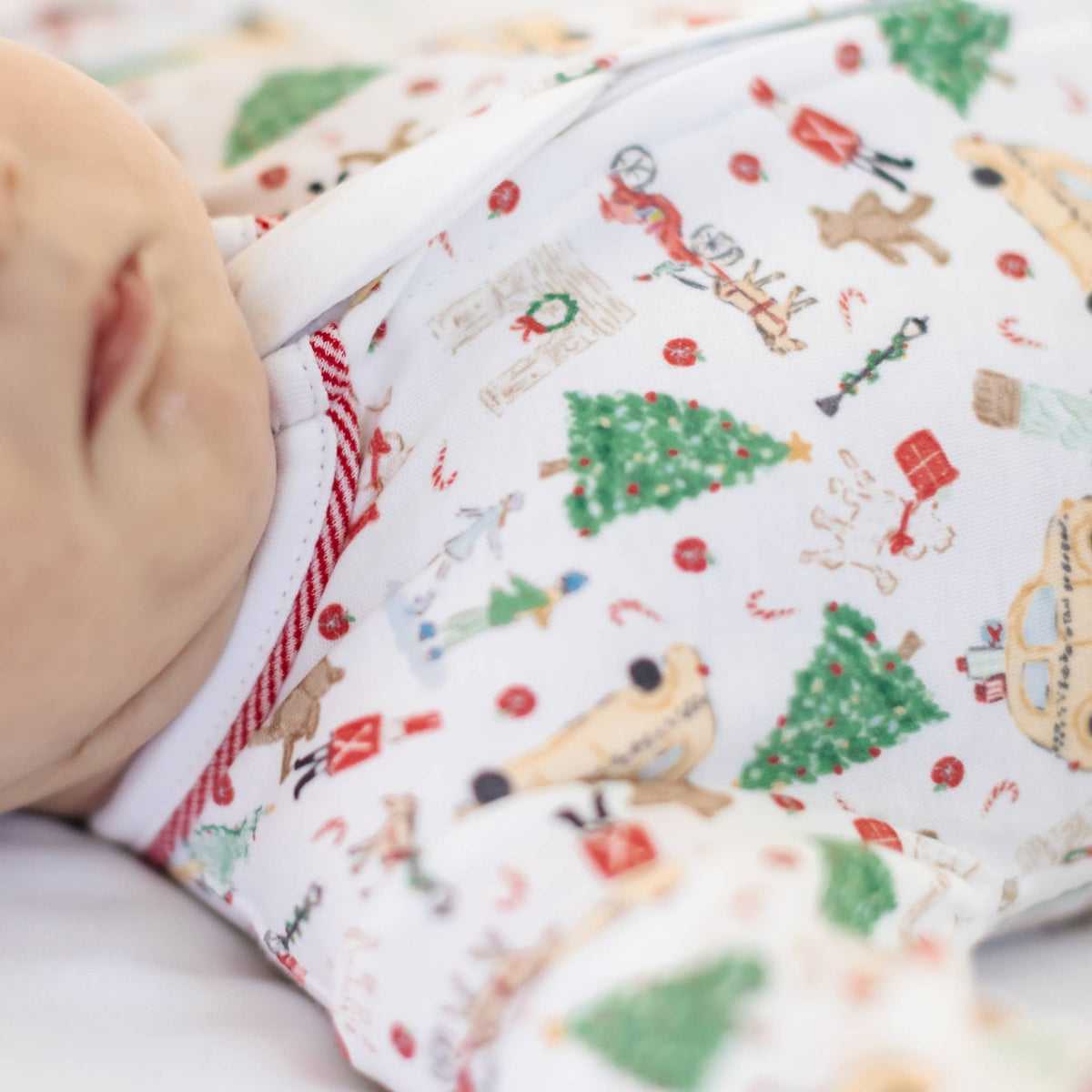 Christmas in the City Print Zip Footie